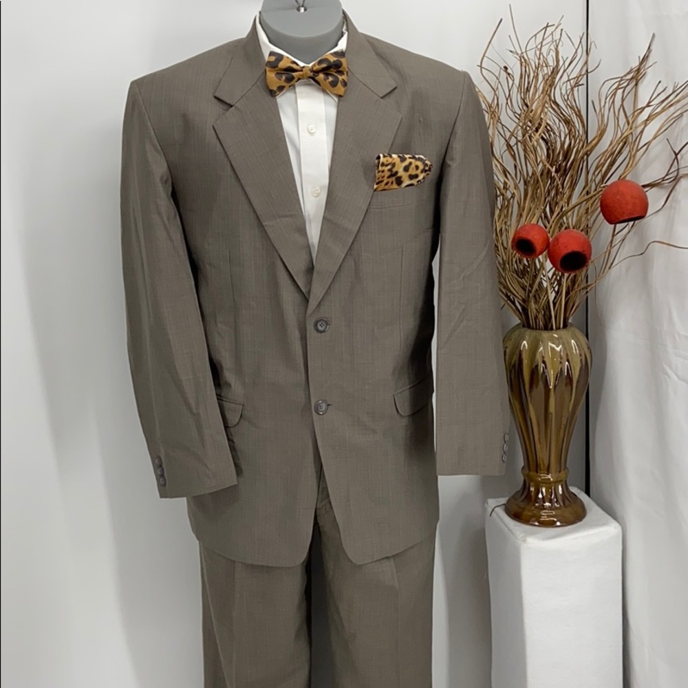 Vintage New light suit size 46S